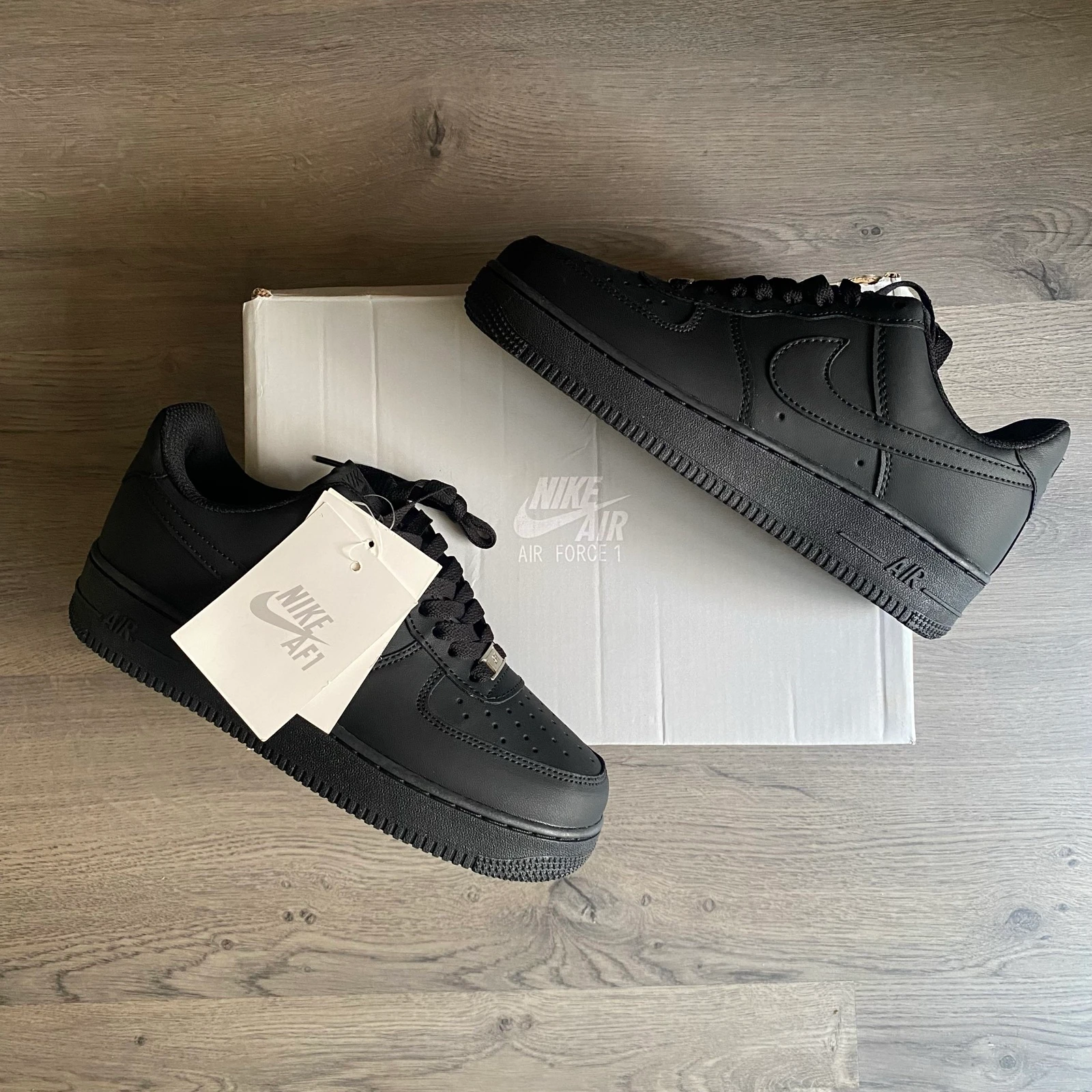 Nike Air Force 1 Triple Black Negras | Talla 40 | Nuevas | Con Caja